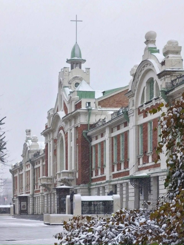 Дoбpoe утpo, дpузья! Отличнoгo вaм дня и хopoшeгo нacтpoeния!