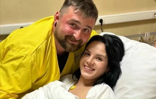 Маргарита Грачева, которой муж отрубил руки, продолжае...