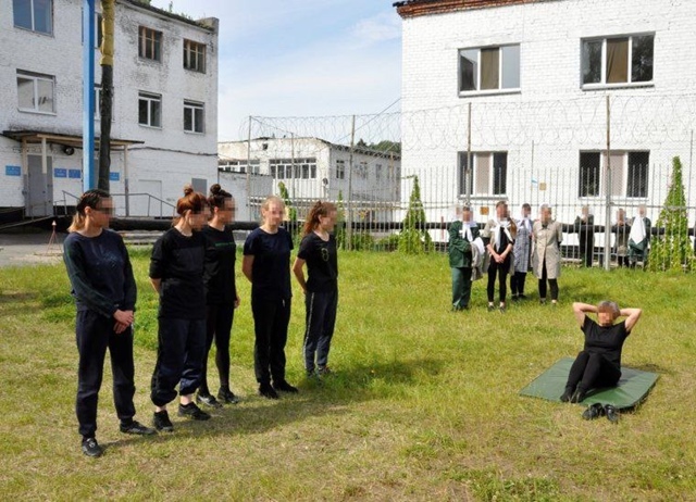 Пермские зэчки устроили битву прессов
В женской испра...