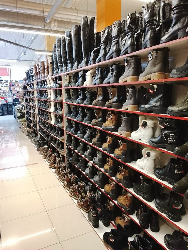 Обновляйте гардероб выгодно и с комфортом! Ждём в гост?...