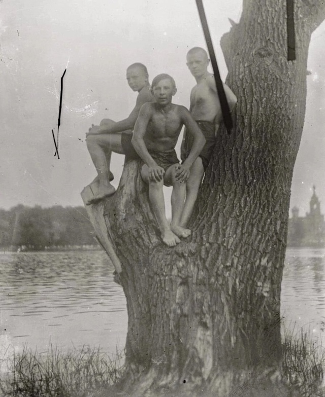 Лица ушедшей эпохи…
Борисоглебское озеро. 1938г