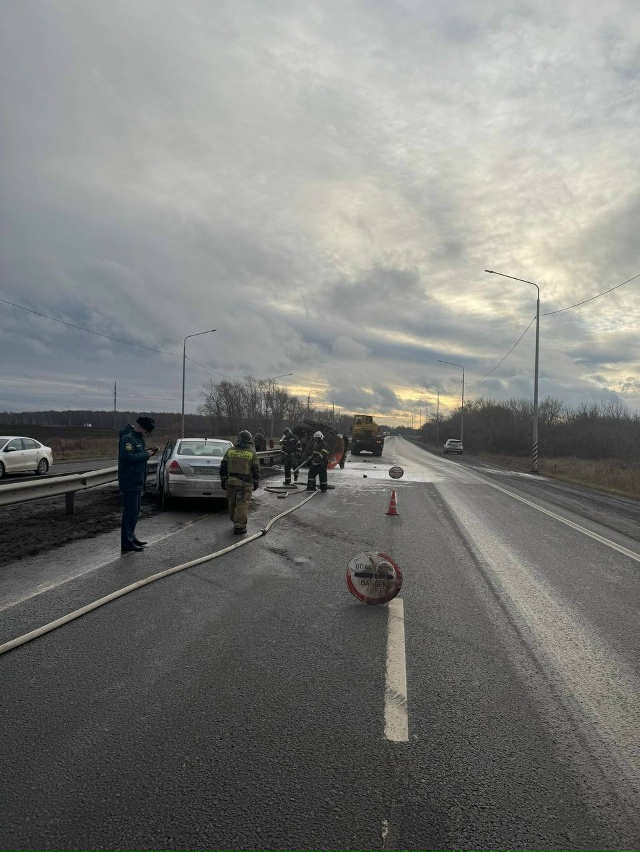 ‼⚡Сегодня днём в Копейске произошло жёсткое ДТП: разб...