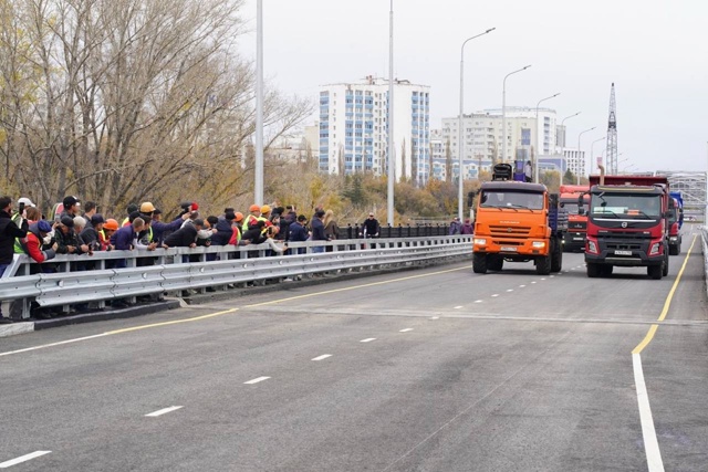 Глава об открытии моста
Радий Хабиров:
