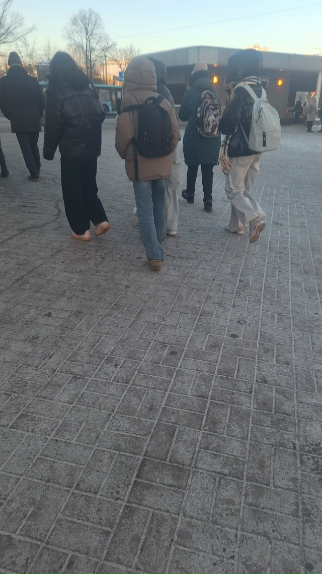 Ищу девушку которая Не смогла пройти турникет на балти...