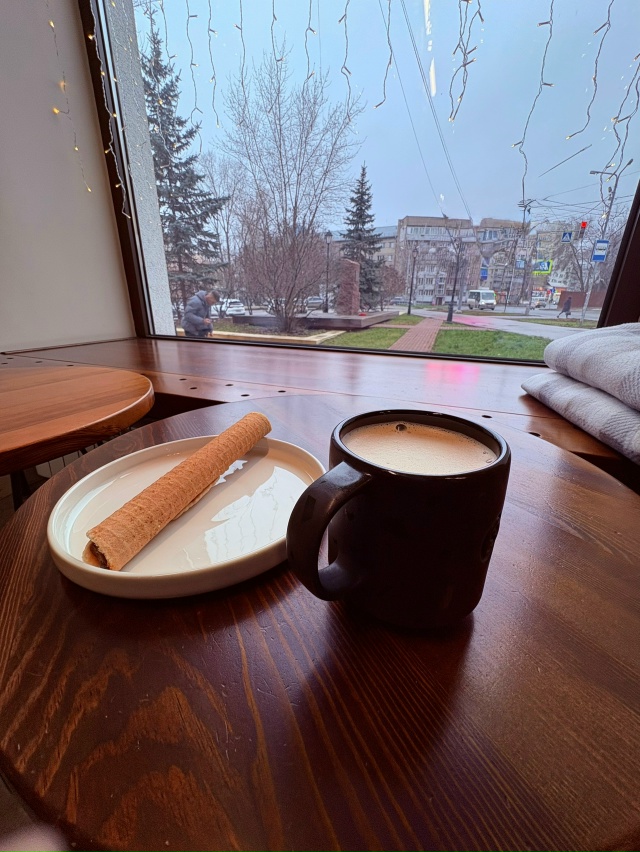 А как проходит ваш первый день зимы?