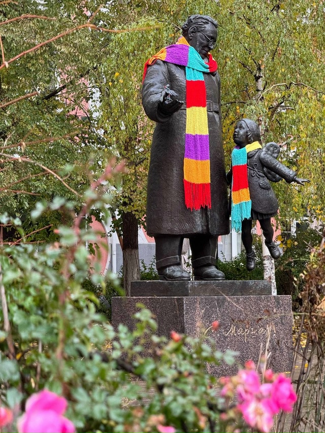 Маршак собрался на МАРШАК.
Невероятно красивые фото о?...