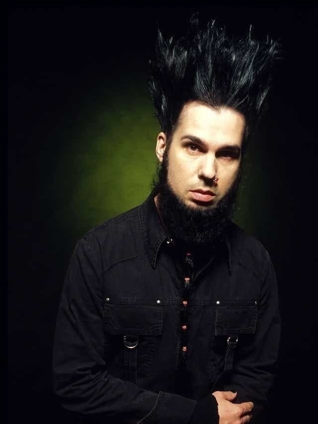1 ноября 2014 года скончался Wayne Static, амeриканский музыкан...