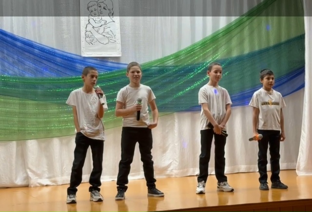 30 ноября в сельском клубе посёлка Угольный прошёл конц...