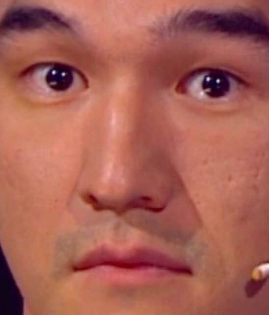 Они даже электронные ревнивые ?😳🤣