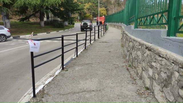 Красота, чистота и порядок! В Ливадии специалисты ДЭУ к...