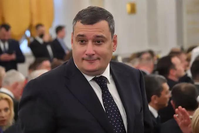 Россиянам предложат «патриотический туризм» по местам боёв в Курской области.
В подземных командны