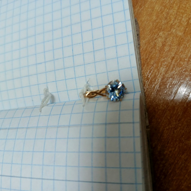 Найдены серьги! Обращаться в Фок Зилим к администратор...