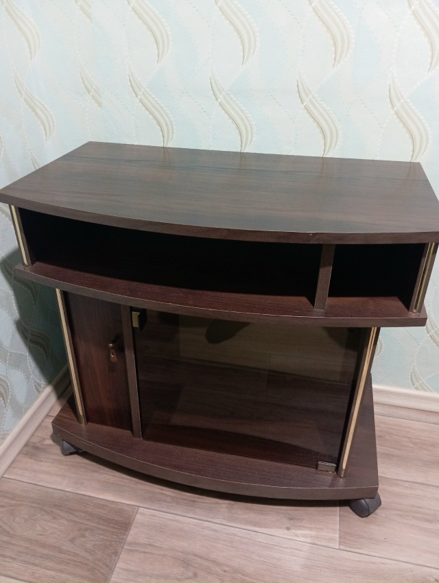 Продам телевизор Самсунг 40 диагональ с подключением к ...