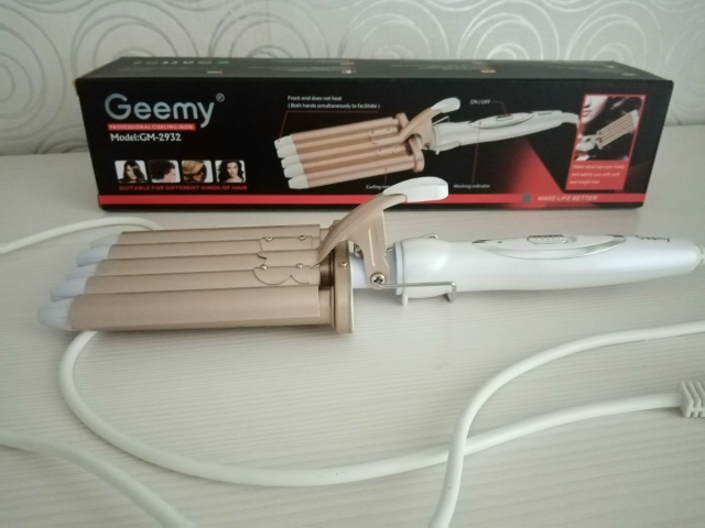 Продам плойку для локонов, волнистую, пользовались 2 ра...