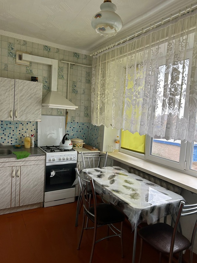 Продается 2х комнатная квартира в центре Акбулака 46,9 к?...