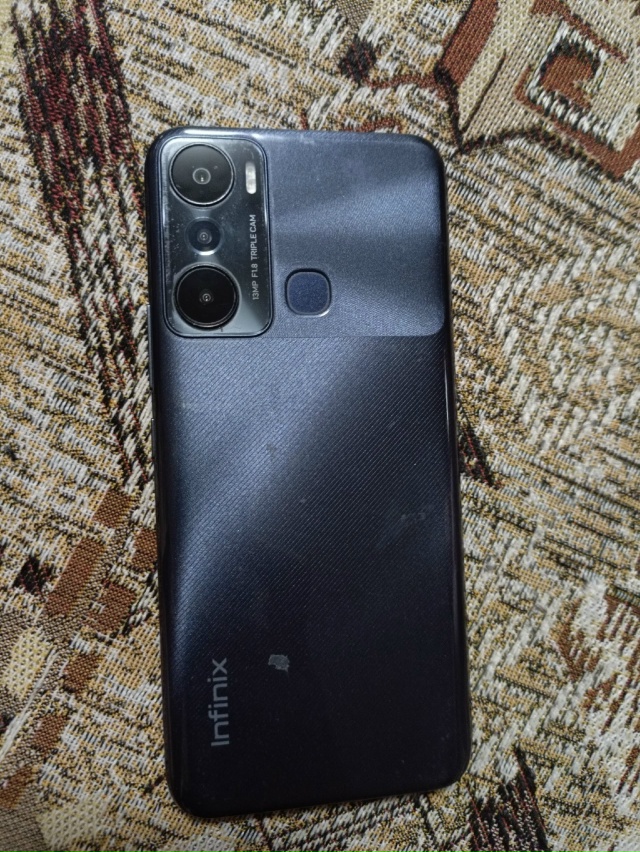 Продам телефон Infinix Hot 20i цена. 3000 торг тел: +79010954384