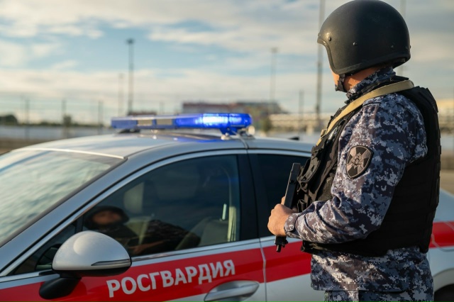 В Сочи Росгвардия поймала двух разыскиваемых мужчин
В...
