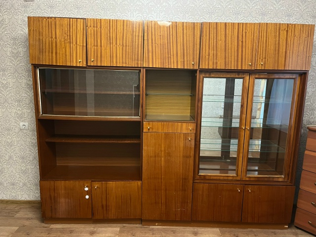 Отдам мебель в хорошем состоянии. Самовывоз. Тел 922-302-42-...