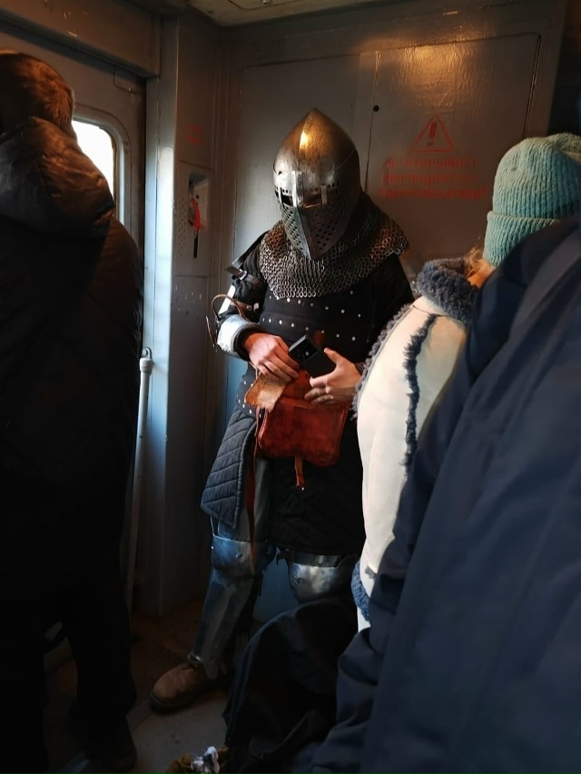 Девочки, кто своего рыцаря потерял 🫣