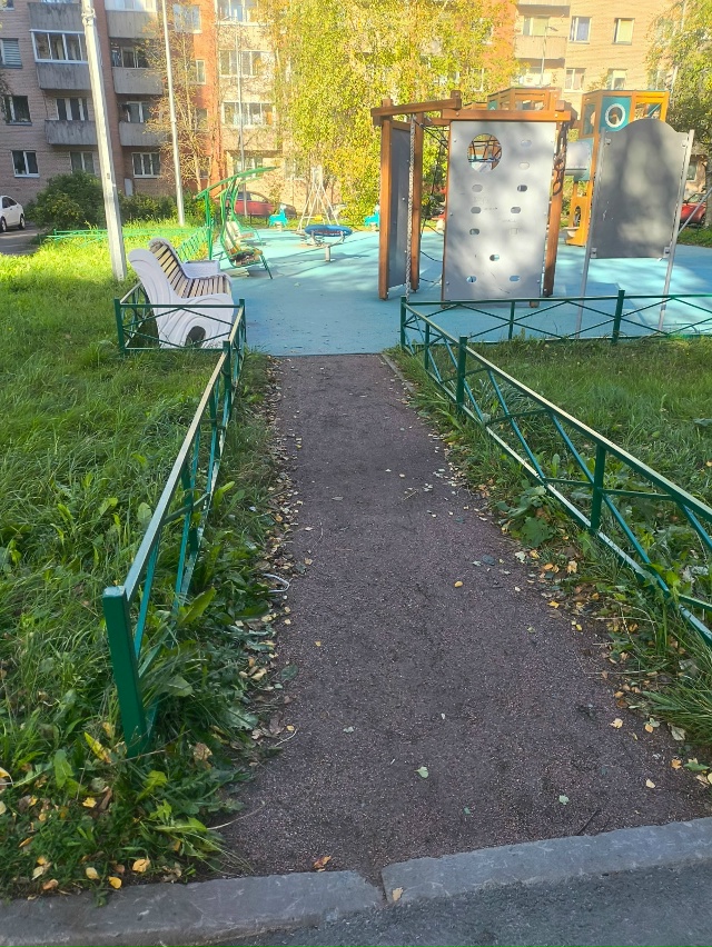За агротехнический сезон в Петергофе выполнен ремонт ?...