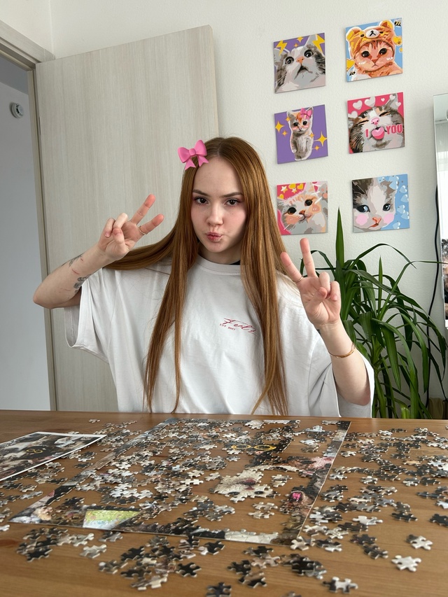 Кто нашел 3 смайлика «?»