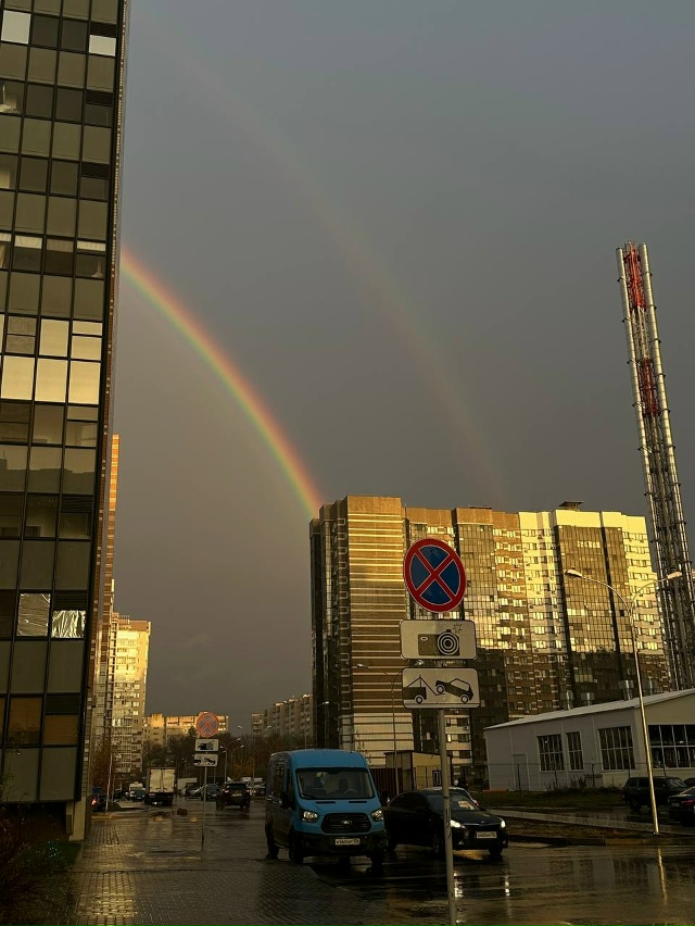 🌇Невероятно красивые виды сегодняшнего заката с раду...