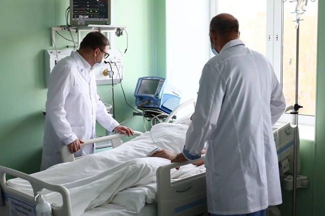 🚑 Текслер посетил пострадавших после взрыва в Копейс?...