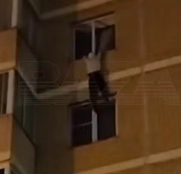 В Подмосковье мужчина ворвался в чужую квартиру, избил...