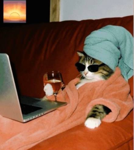 Девочки, 13 октября отмечается день балования себя — праздник, который призывает людей уделить внима