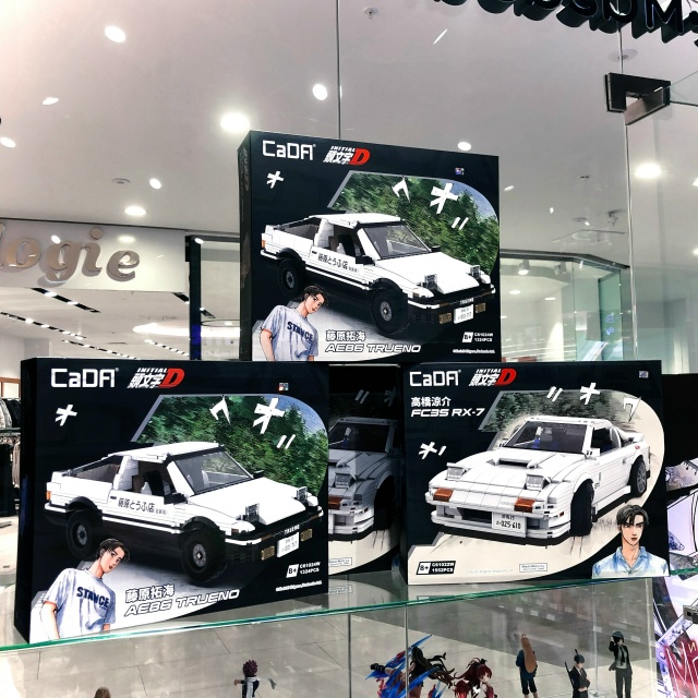 🏎 Собери легендарные тачки из Initial D!
«Гонки — это жиз?...