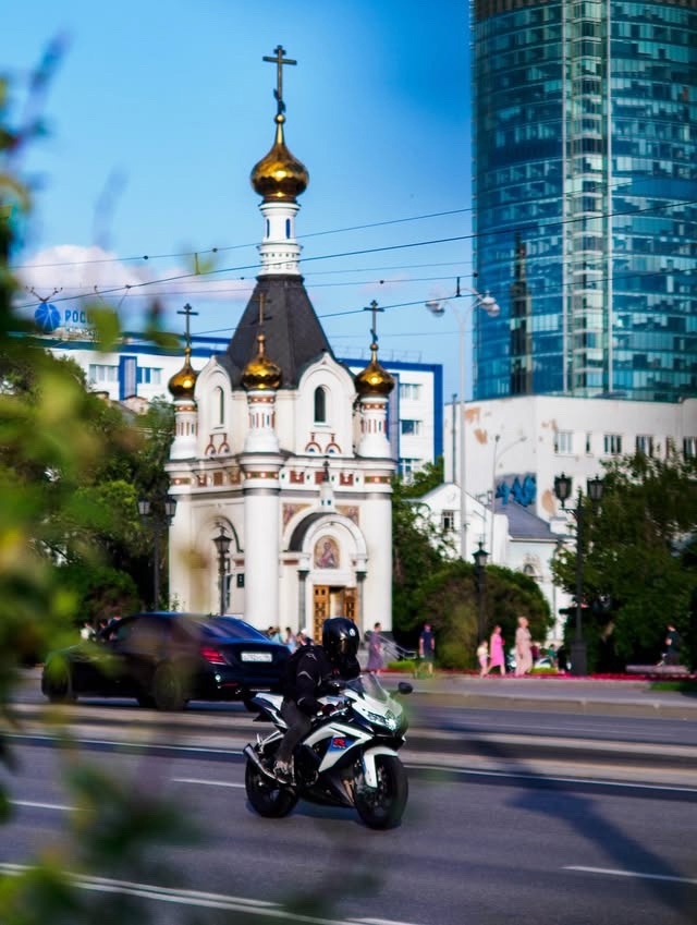 🏙️Летний Екатеринбург в объективе Дениса Старкова