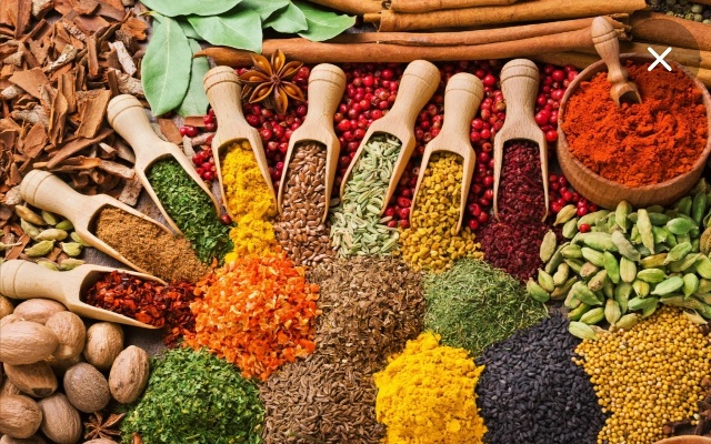 Завтра 4 декабря на рынок приедут ; Восточные сладости, ...