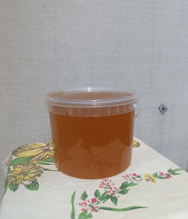 Продаётся цветочный мёд первой выкачки (эспарцет, донн...
