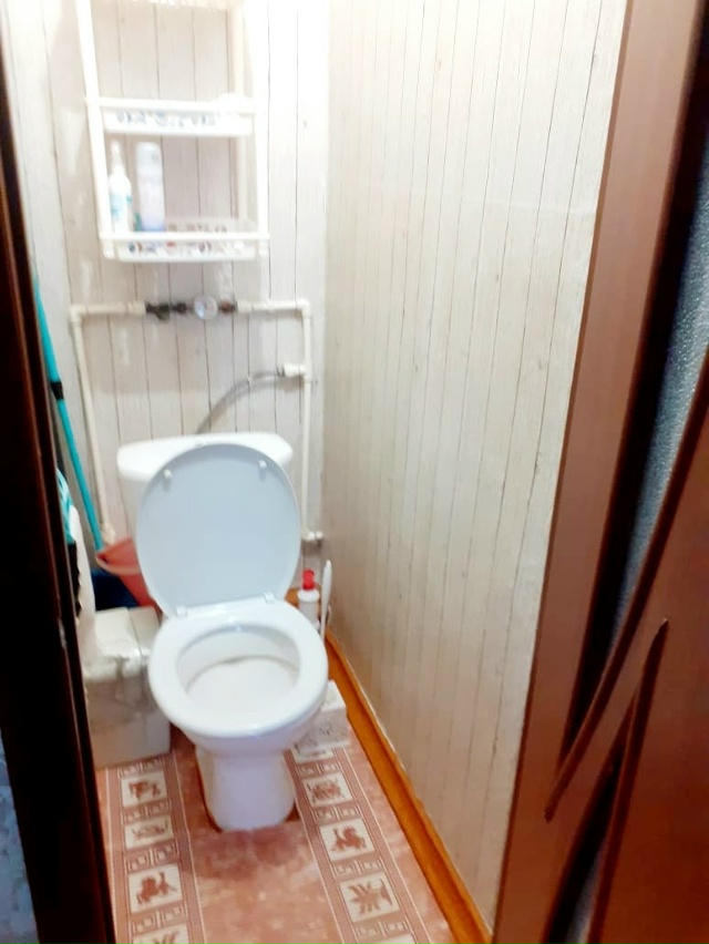 Продаётся 2-х комнатная квартира в 2-х этажном доме. 2 эт...