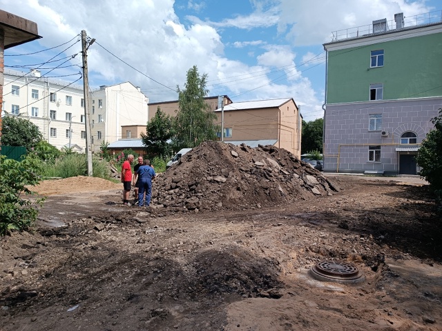 К уничтожению культурного наследия древнего Смоленск?...