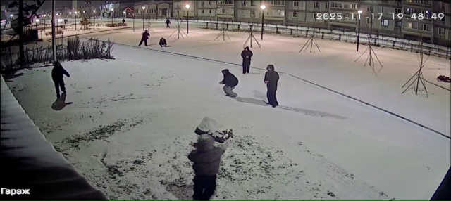 Родители данных детей и не только.
Проведите беседу, ка...