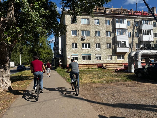 Традиционный осмотр города. Сегодня на велосипедах - д?...