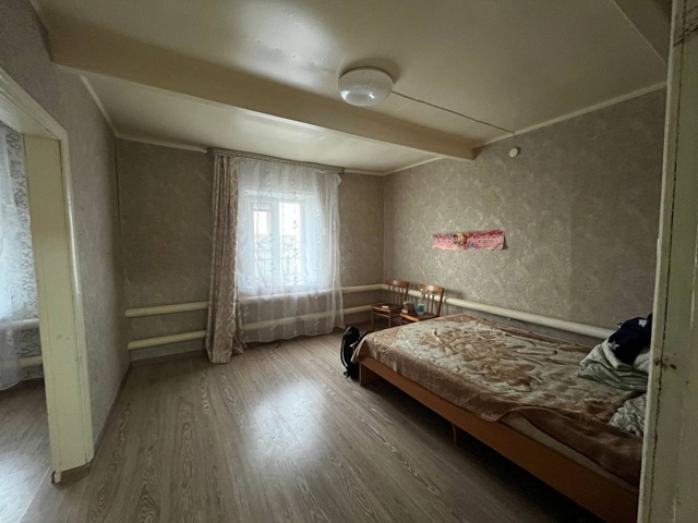 Продается дом в с. Каменка, ул. Тельмана 6
-4 комнаты
-бол?...