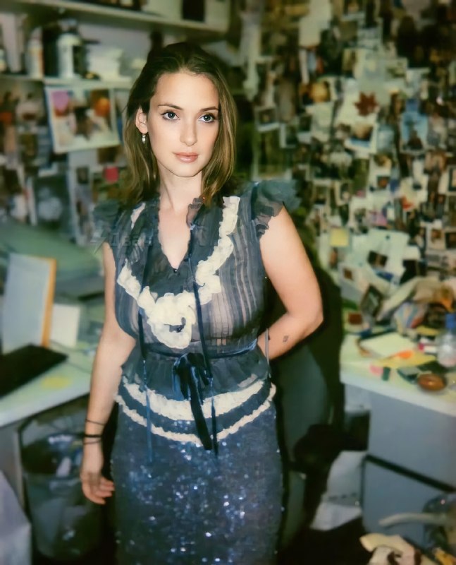 Фронтмен Jamiroquai Джей Кей в своё время бросил Вайнону Райдер из-за того, что… у актрисы была чере