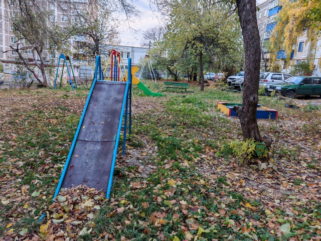 🤬Куряне возмущены состоянием детской площадки и терр...