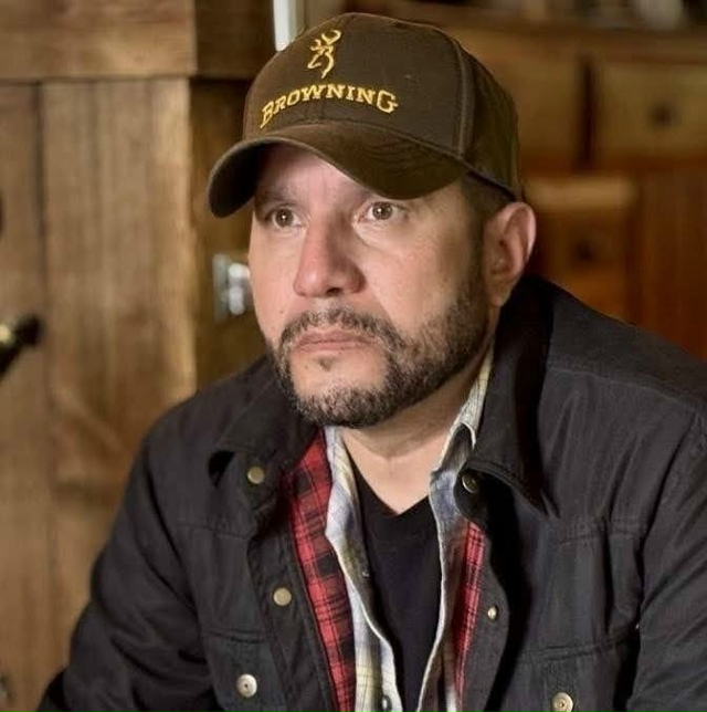 Владелец куклы Аннабель Дэн Ривера скончался при зага?...