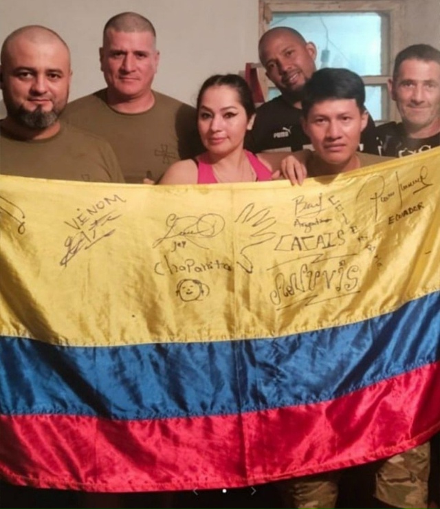 Появилась неожиданная новость: несколько женщин из Ла?...