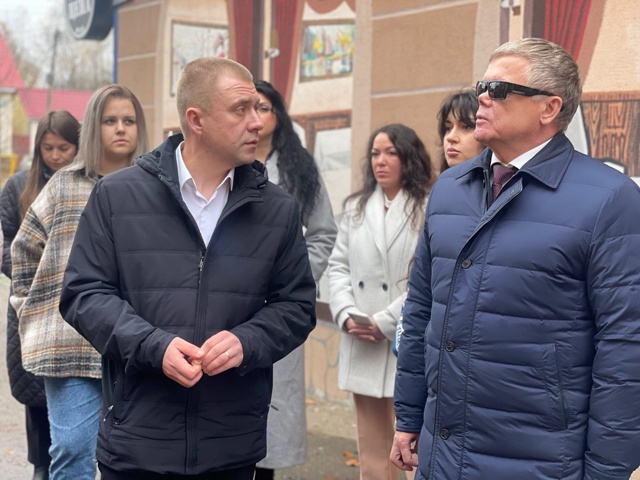 Обновленный сквер на улице Социалистической в Рузе от?...