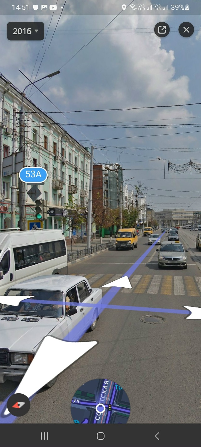 На Советской, где была раньше военная часть, было полно...