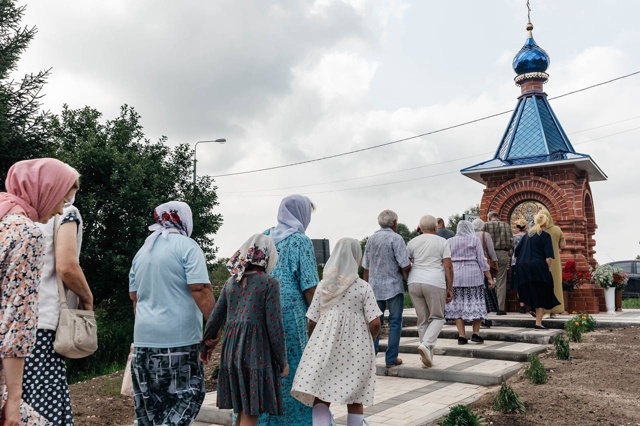 Вчера в деревне Соболево состоялось торжественное от?...