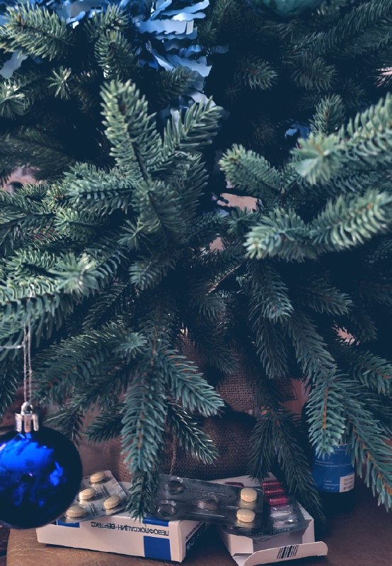 Всех с наступающим 2026 годом! Хоть и встречаю его далеко не в самом здоровом состоянии, всем кто чи