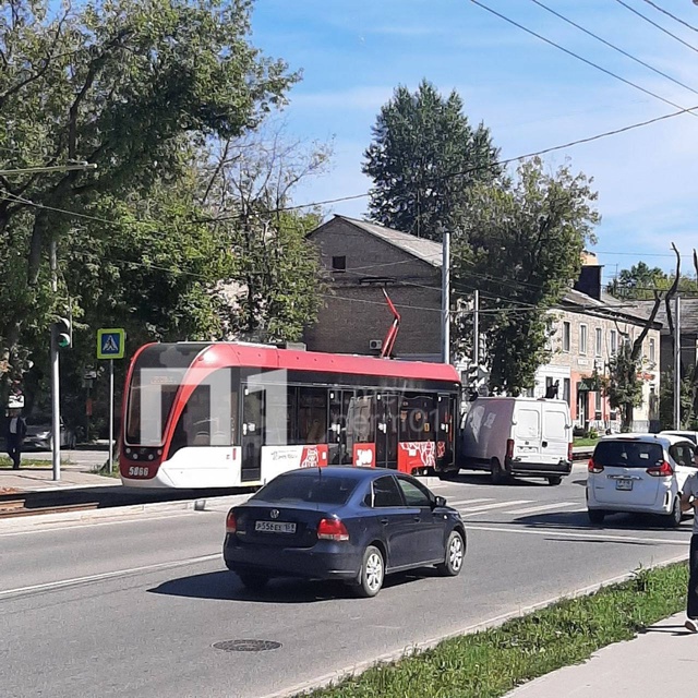 Авария ️трамвая с авто на Куйбышева