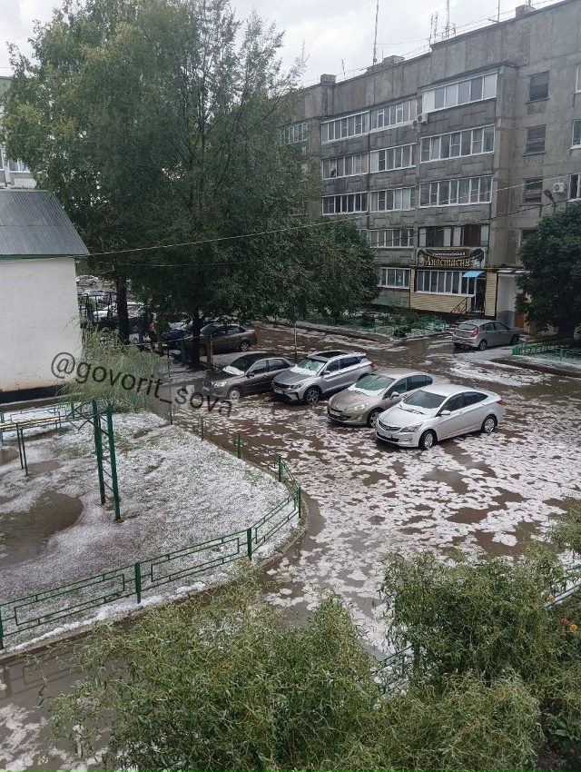 ❄️ Неожиданная зима настигла сегодня Похвистнево
📸 ...