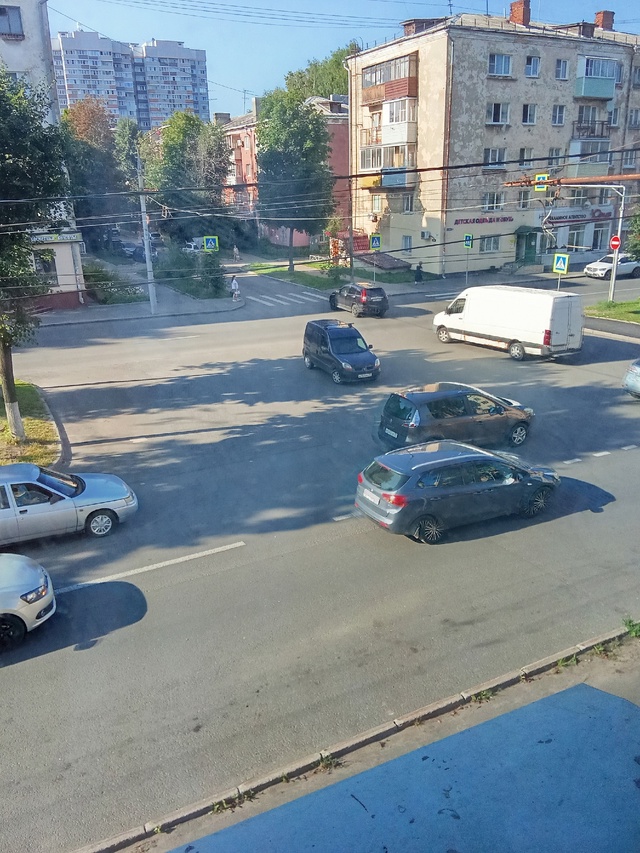 Можно ли поставить так авто и идти в магазин?