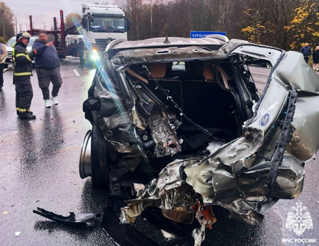 ‼️На трассе М-1 в Смоленском районе спасатели деблоки?...